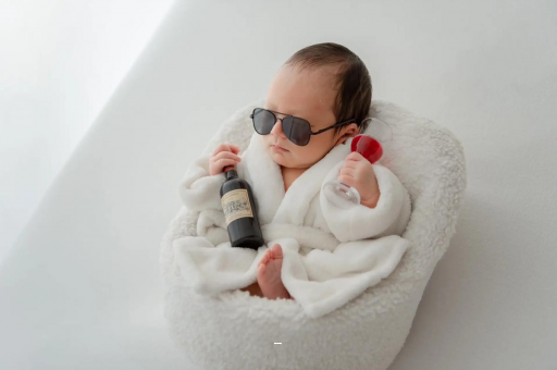 武汉供卵包生男孩宝宝被蜜蜂蛰了