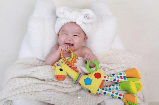 武汉供卵包生男孩宝宝为什么会吐奶